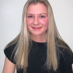 Meet your Posher, Izzy